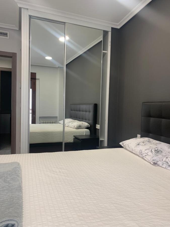 Apartamento Deluxe, 4 Habitaciones, Parking Madrid Exterior foto