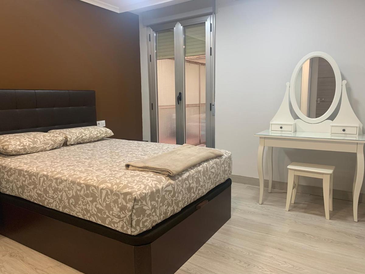 Apartamento Deluxe, 4 Habitaciones, Parking Madrid Exterior foto
