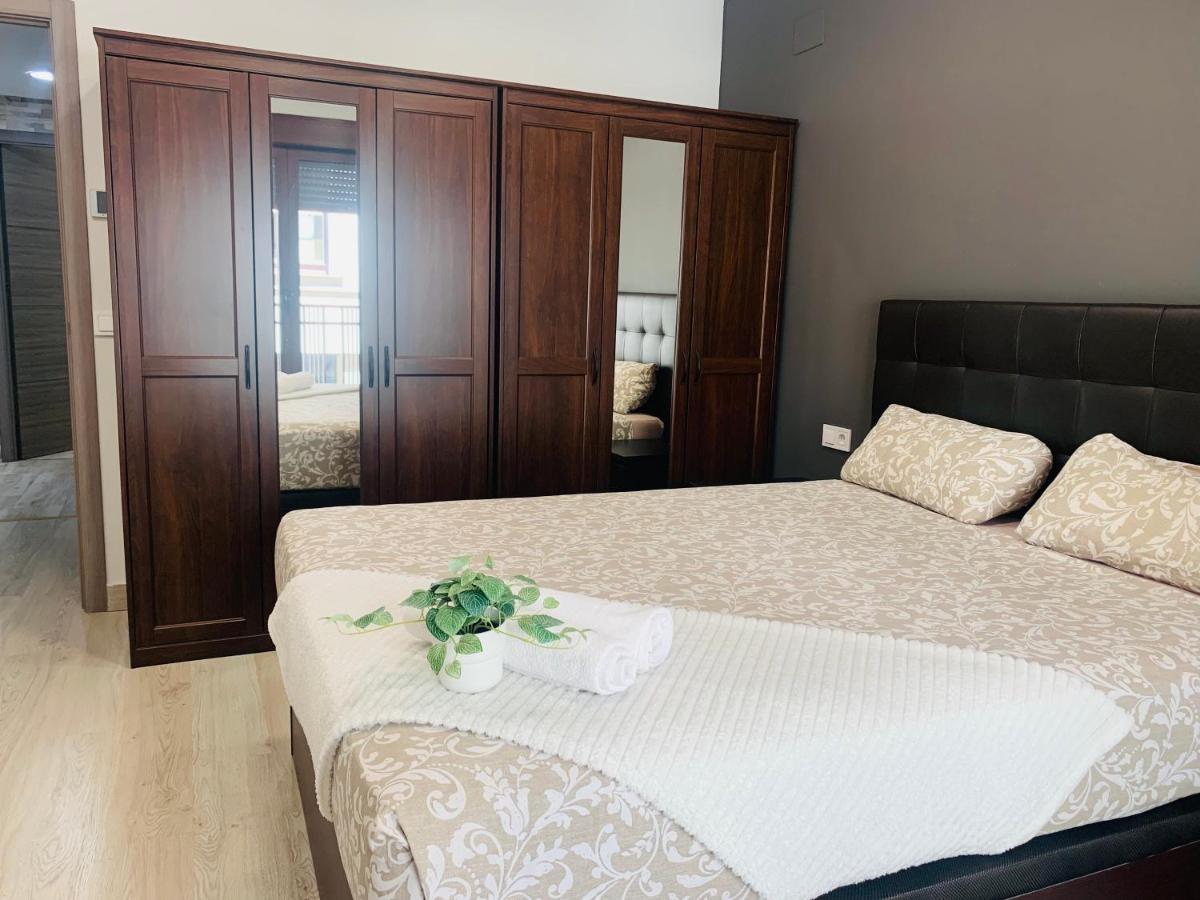 Apartamento Deluxe, 4 Habitaciones, Parking Madrid Exterior foto
